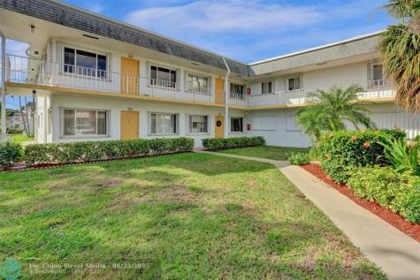 3322 Cynthia Lane Lake Worth Beach FL 33461