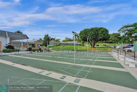 3322 Cynthia Lane Lake Worth Beach FL 33461