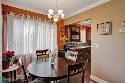 3322 Cynthia Lane Lake Worth Beach FL 33461