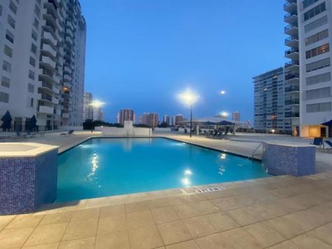 2780 NE 183rd Street Aventura FL 33160