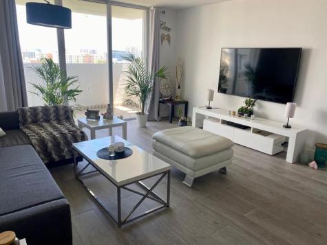 2780 NE 183rd Street Aventura FL 33160