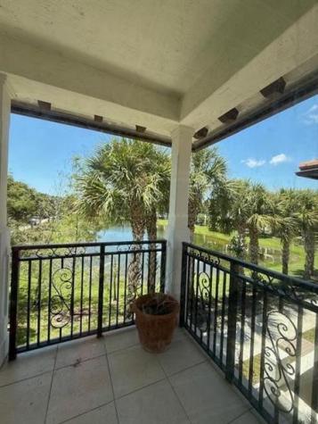 4664 Olympia Court Coconut Creek FL 33073