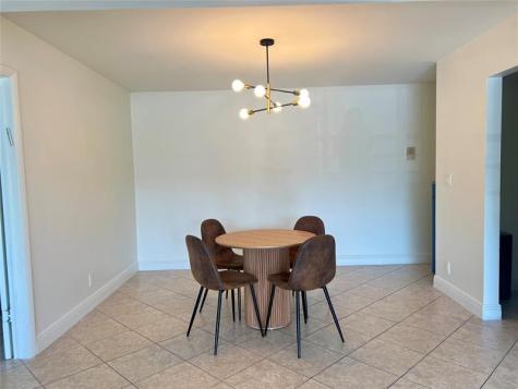 4000 N Hills Drive Hollywood FL 33021