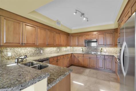 9 NE 20th Avenue Deerfield Beach FL 33441