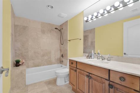 9 NE 20th Avenue Deerfield Beach FL 33441