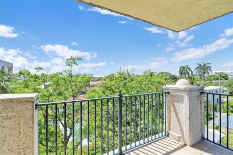 9 NE 20th Avenue Deerfield Beach FL 33441