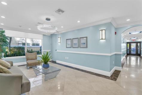 9 NE 20th Avenue Deerfield Beach FL 33441