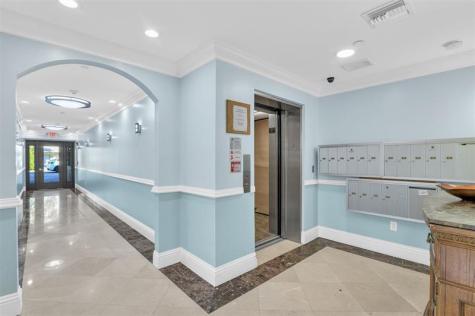 9 NE 20th Avenue Deerfield Beach FL 33441