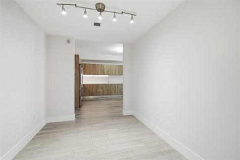 2960 NE 207th Street Miami FL 33180
