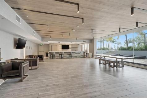 2960 NE 207th Street Miami FL 33180