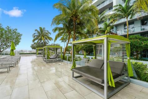 2960 NE 207th Street Miami FL 33180