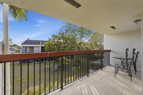 6678 Racquet Club Drive Fort Lauderdale FL 33319