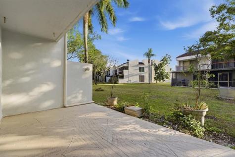6678 Racquet Club Drive Fort Lauderdale FL 33319