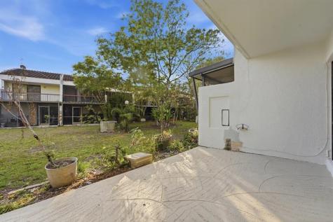 6678 Racquet Club Drive Fort Lauderdale FL 33319