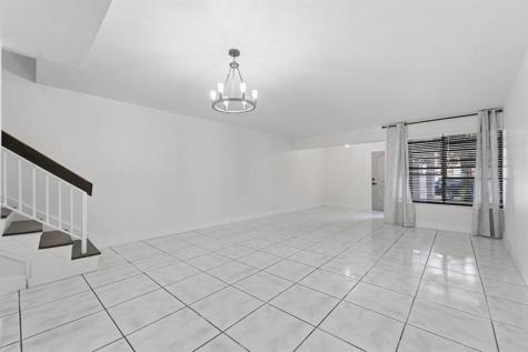 6678 Racquet Club Drive Fort Lauderdale FL 33319