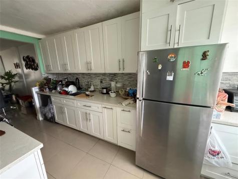 2601 NW 48th Terrace Lauderdale Lakes FL 33313