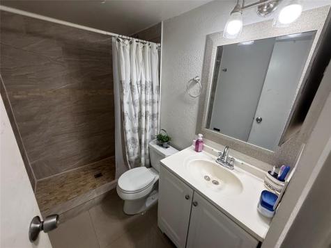 2601 NW 48th Terrace Lauderdale Lakes FL 33313