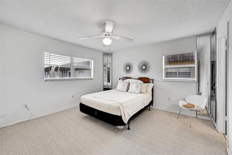 2780 N Pine Island Road Sunrise FL 33322