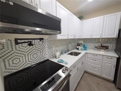 659 W Oakland Park Boulevard Wilton Manors FL 33311