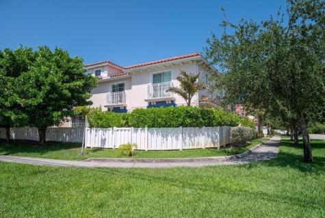 2325 SE 5th Street Pompano Beach FL 33062