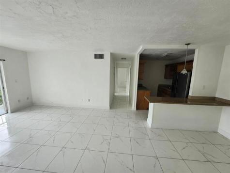 5505 NW 7th Street Miami FL 33126