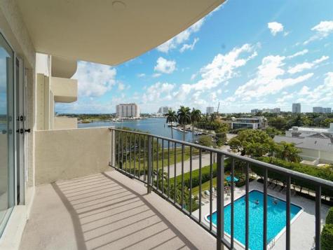 2500 E Las Olas Boulevard Fort Lauderdale FL 33301
