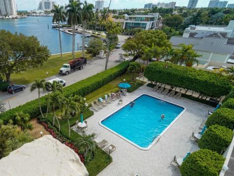 2500 E Las Olas Boulevard Fort Lauderdale FL 33301