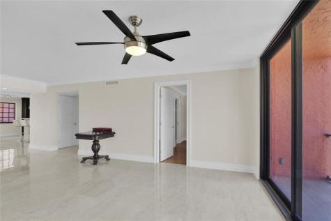 250 E Royal Palm Road Boca Raton FL 33432