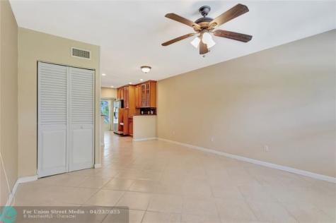 7290 NW 1st Street Margate FL 33063