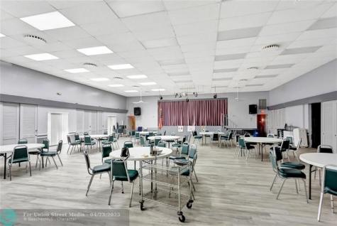 7290 NW 1st Street Margate FL 33063