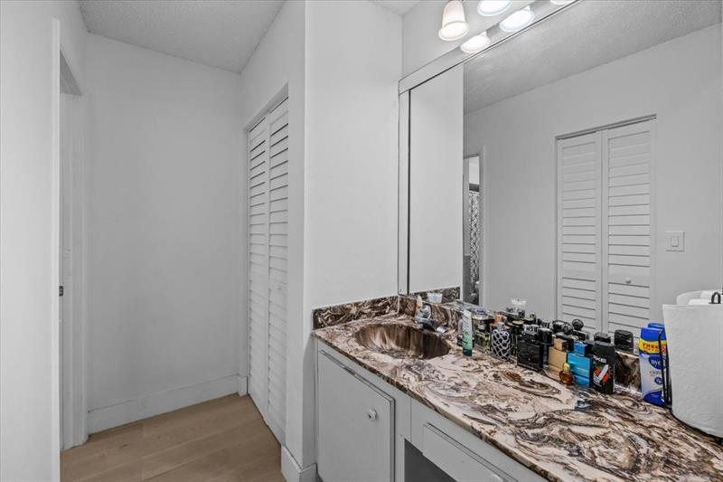 8337 NW 37th Place Sunrise FL 33351