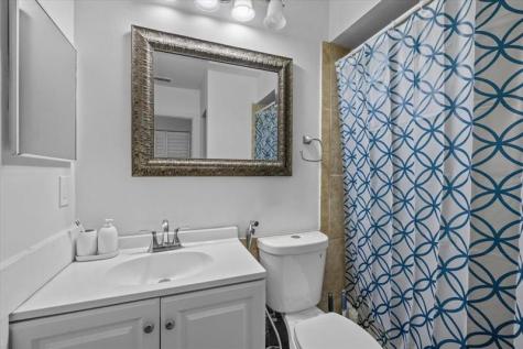 8337 NW 37th Place Sunrise FL 33351