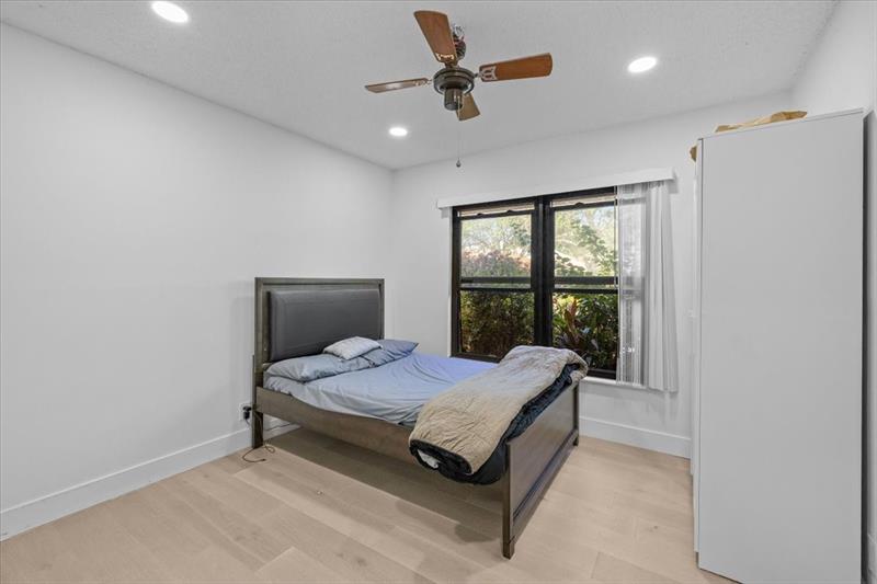 8337 NW 37th Place Sunrise FL 33351