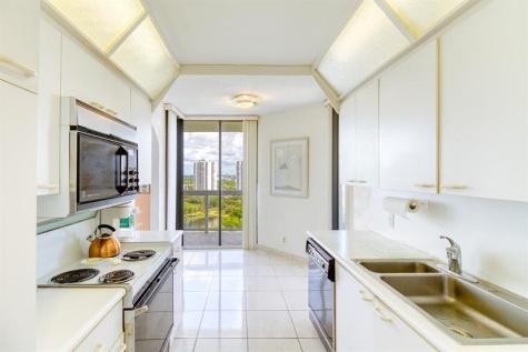 20185 E Country Club Drive Miami FL 33180