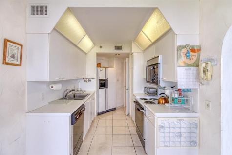 20185 E Country Club Drive Miami FL 33180