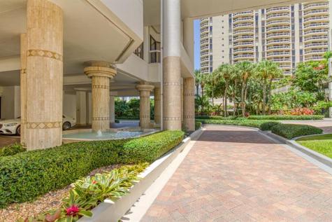 20185 E Country Club Drive Miami FL 33180