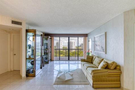 20185 E Country Club Drive Miami FL 33180