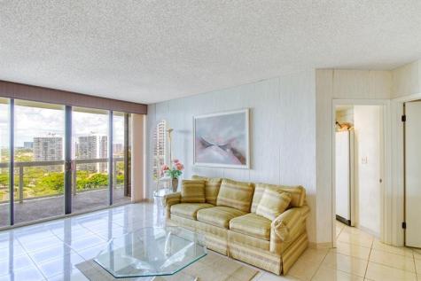 20185 E Country Club Drive Miami FL 33180