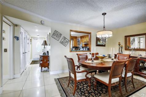 211 S Hollybrook Drive Pembroke Pines FL 33025