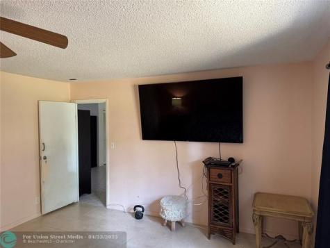6061 N Falls Circle Drive Lauderhill FL 33319