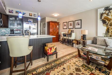 4525 NE 21st Avenue Fort Lauderdale FL 33308
