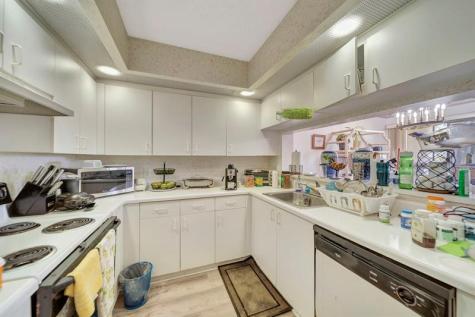 1400 SW 137th Avenue Pembroke Pines FL 33027