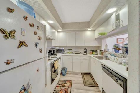 1400 SW 137th Avenue Pembroke Pines FL 33027