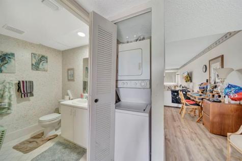 1400 SW 137th Avenue Pembroke Pines FL 33027