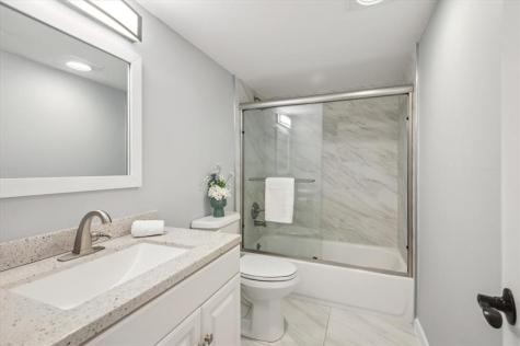 131 SE 3rd Avenue Dania Beach FL 33004