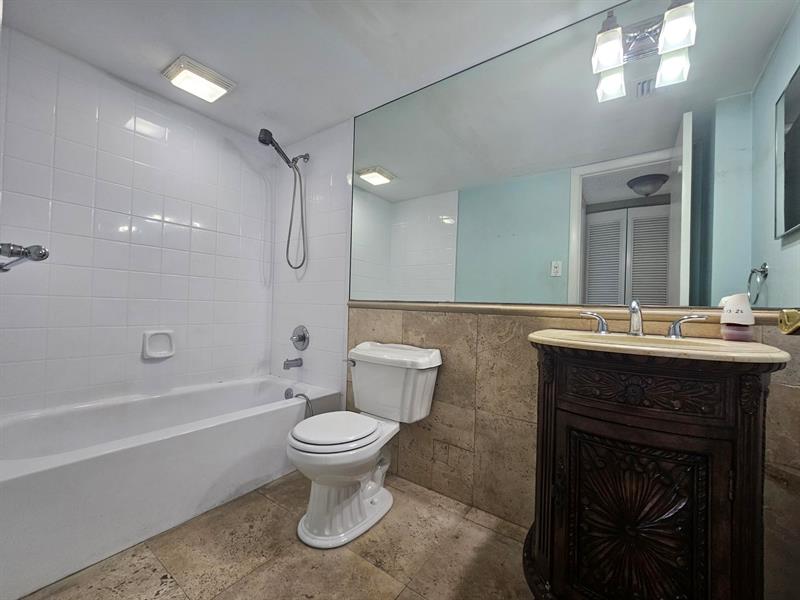 2214 S Cypress Bend Drive Pompano Beach FL 33069