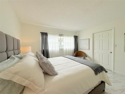 4706 NW 36th Street Lauderdale Lakes FL 33319