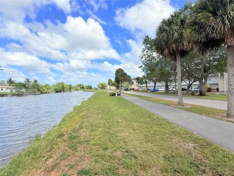 4706 NW 36th Street Lauderdale Lakes FL 33319