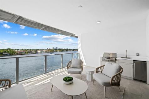 435 Bayshore Drive Fort Lauderdale FL 33304