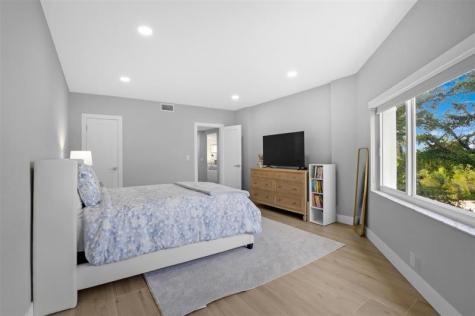 333 Sunset Drive Fort Lauderdale FL 33301